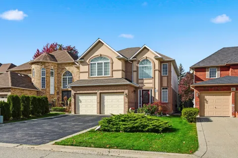 57 Yorkshire Drive, ON L9K 1M4