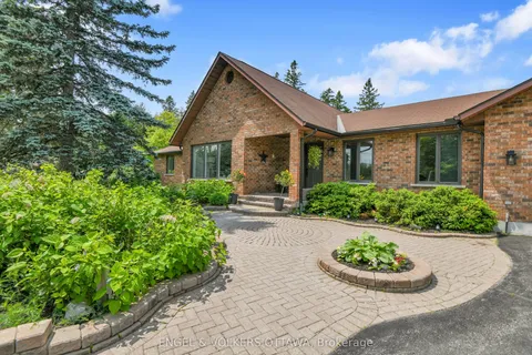 102 Delaney Drive, ON K0A 1L0