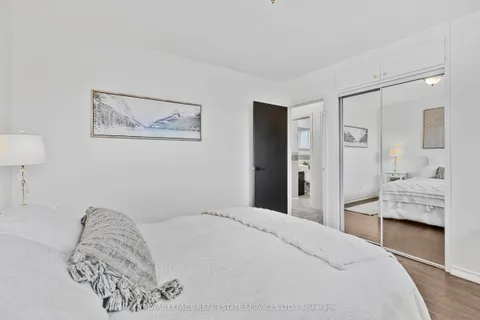 559 East 27th Street, ON L8V 3H4