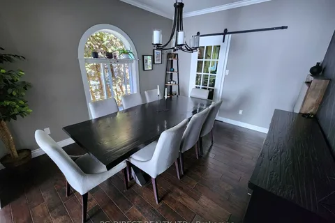 242 Cheltonwood Crescent, ON N2V 1X9