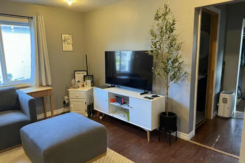 101 Schofield Avenue, ON K6V 4M7