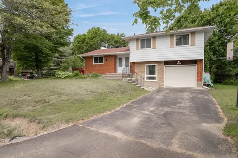 600 DAVID Street, ON P1P 1M2