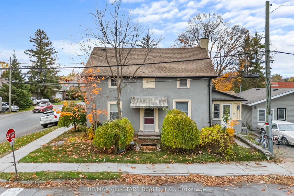 15 Albert Street, ON K0L 2H0