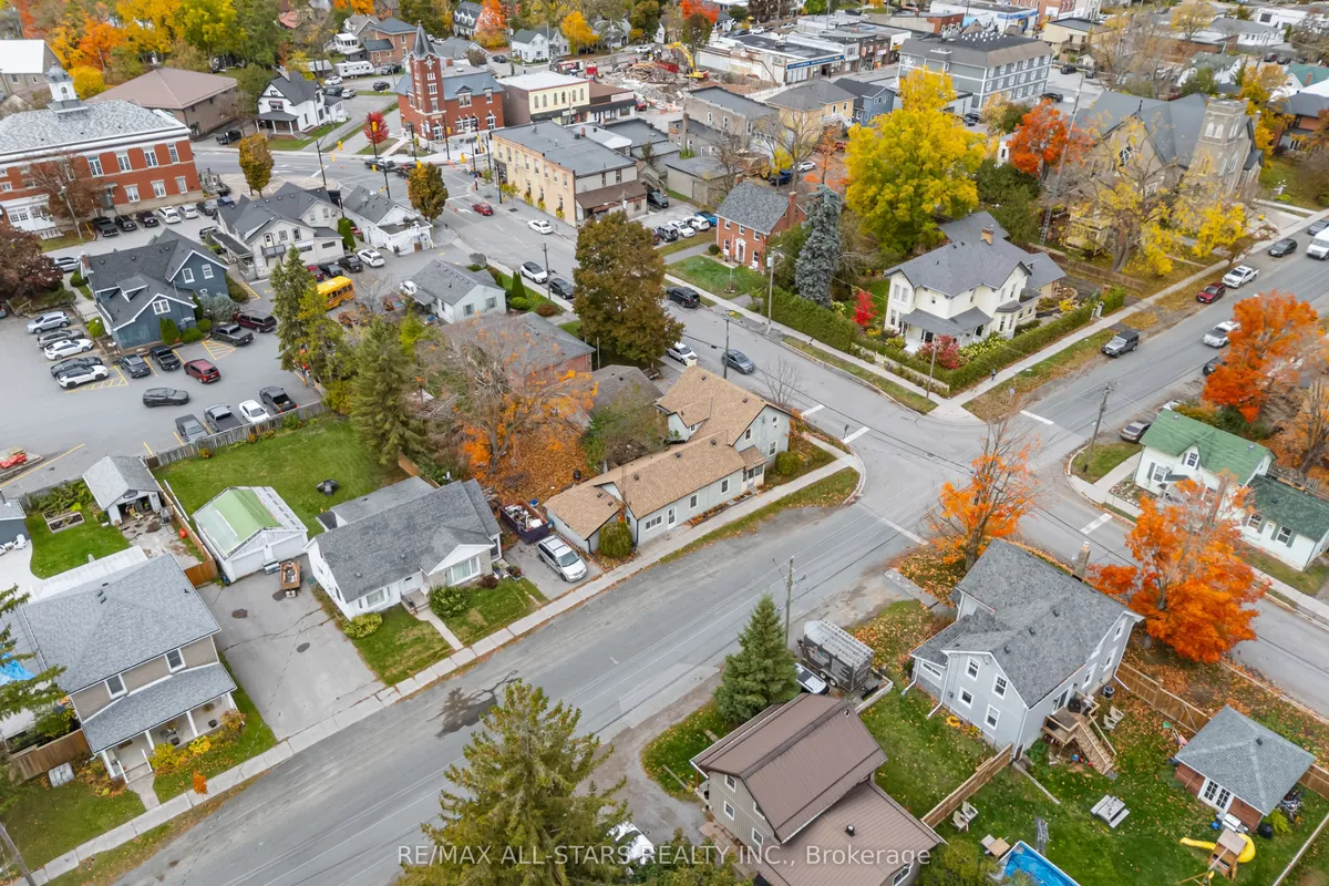 15 Albert Street, ON K0L 2H0