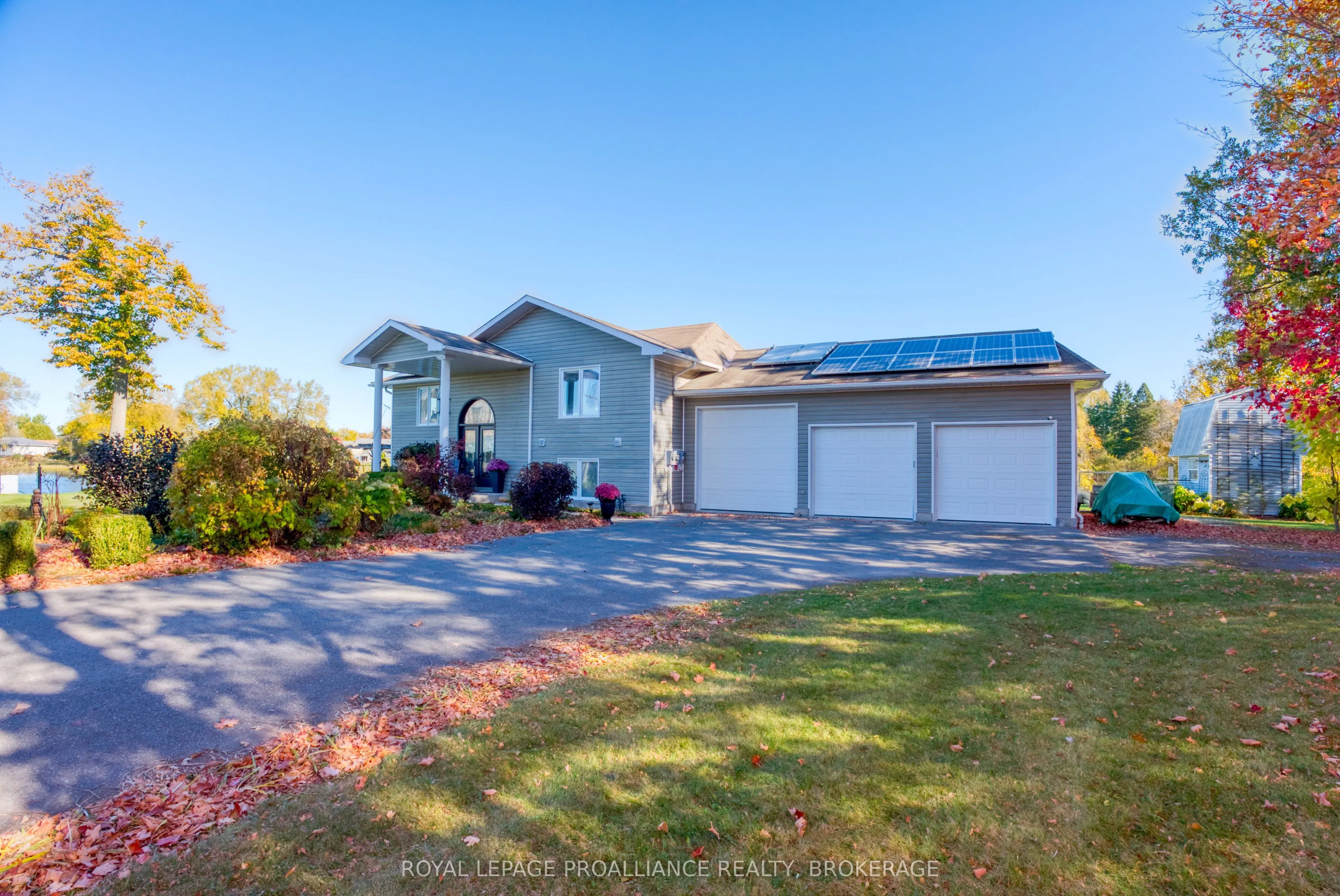 2318 Highway 15 N/A, ON K7L 4V3