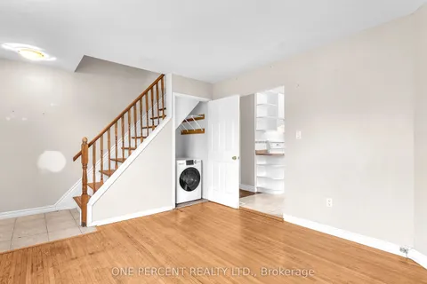 1185 ALBANY Street, ON N5W 3L6