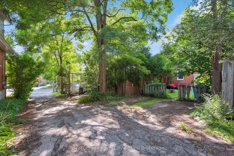 148 Suffolk Street, ON N1H 2J5