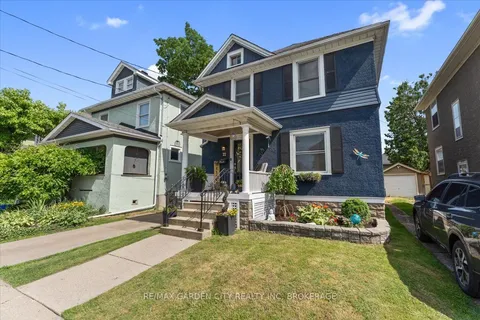 22 Chaplin Avenue, ON L2R 2E6