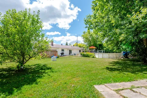 14215 County rd 2 Highway, ON K0C 1M0