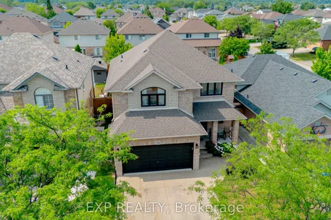 38 Sonoma Lane, ON L8E 6B5