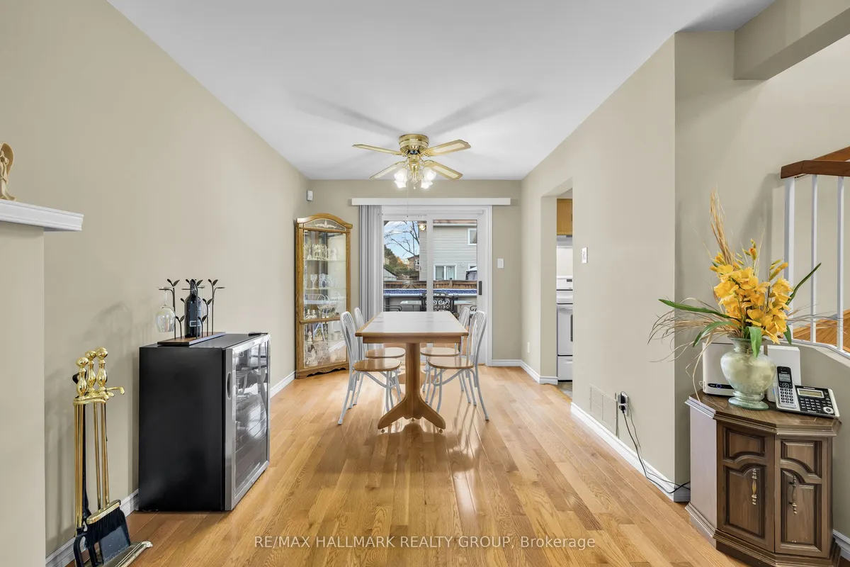 336 McEachern Crescent, ON K1E 3P5