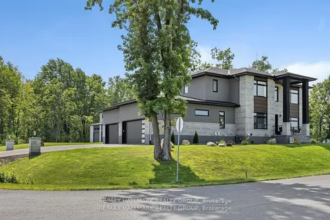 595 Shoreway Drive, ON K4P 0G3