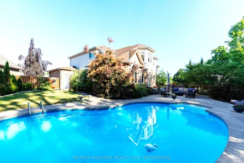 690 Brian Street, ON L2A 6W2