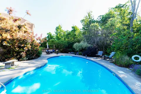 690 Brian Street, ON L2A 6W2