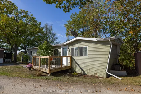 5569 Bath Road, ON K0H 1G0