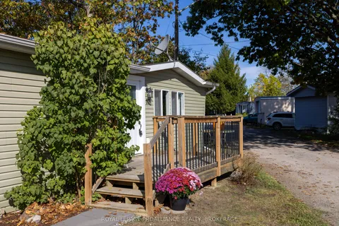 5569 Bath Road, ON K0H 1G0