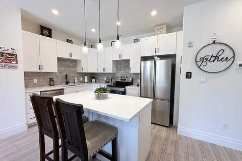 79 Buchanan Avenue, ON K0K 2T0