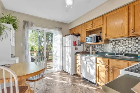 13 Southridge Road, ON N4G 5T8