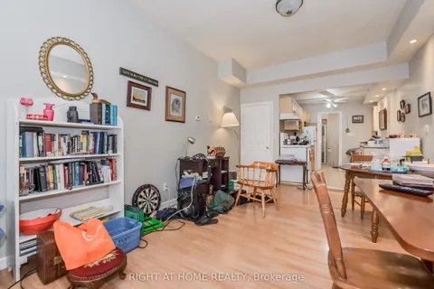 213 Main Street, ON N0G 2P0