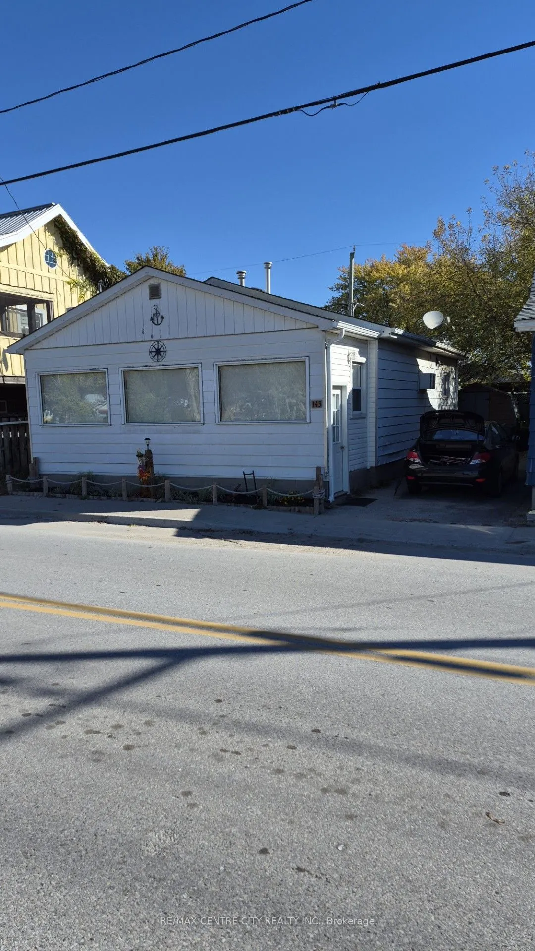 143 William Street, ON N5L 1E2