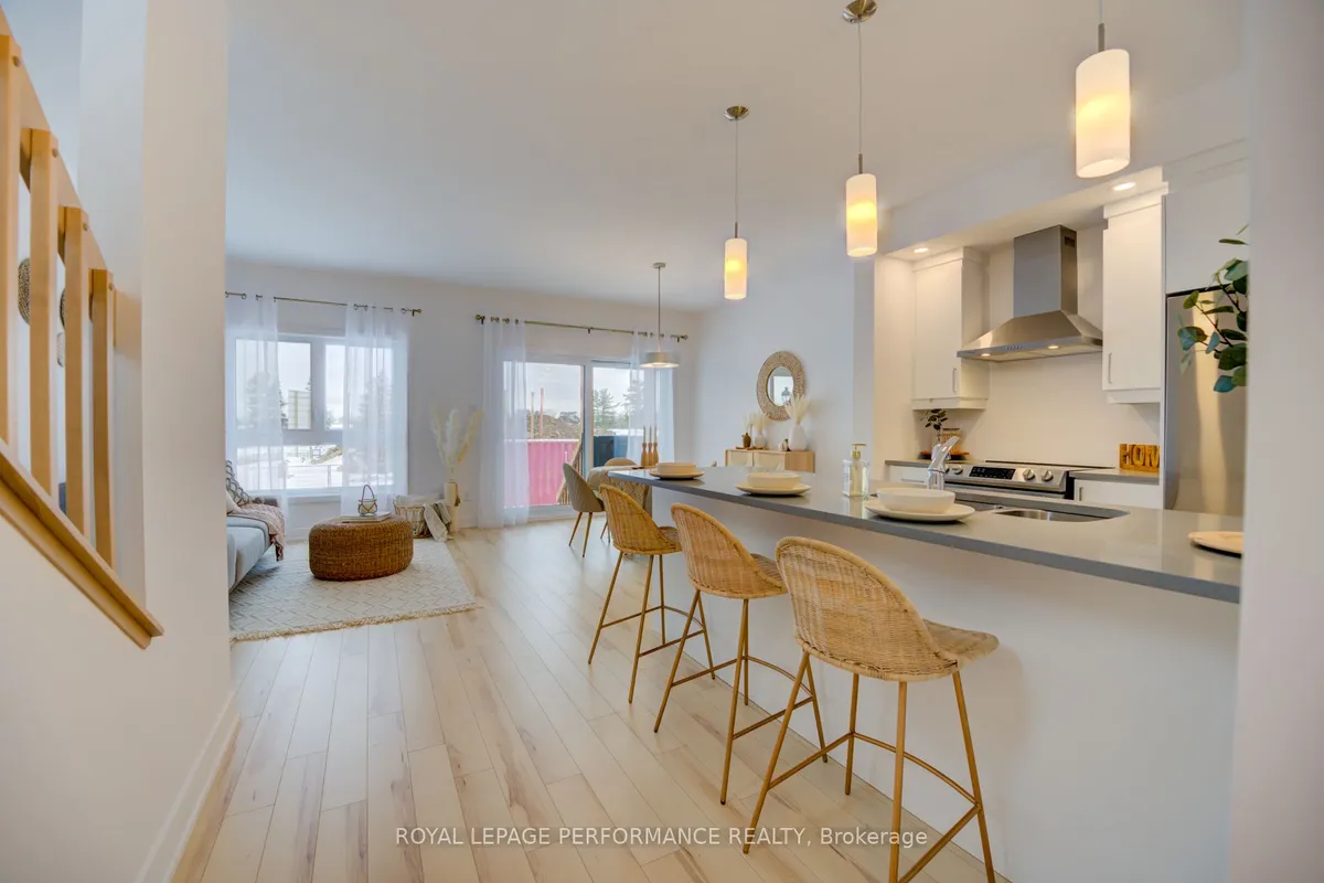 2400 Gray Crescent, ON K4K 0H3