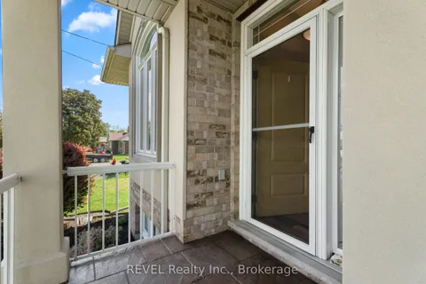 8028 Booth Street, ON L2H 1E8