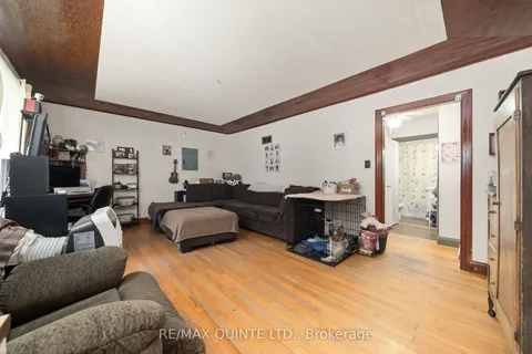 7 Ritchie Avenue, ON K8P 3V8