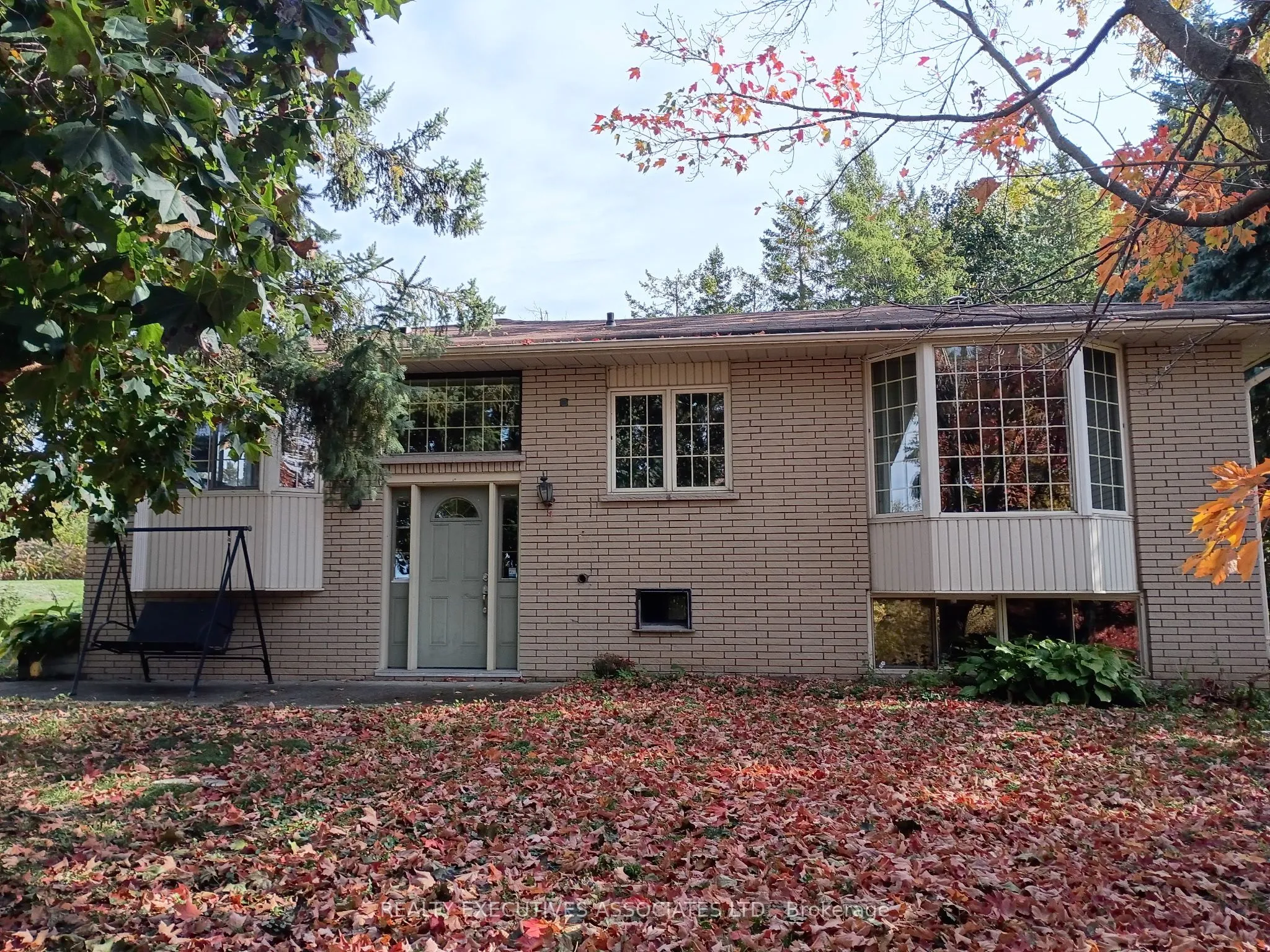 913 Ward Street, ON K0L 1H0