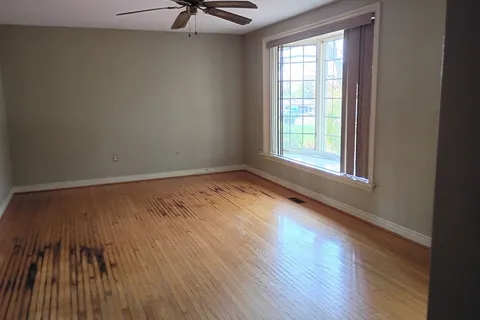 913 Ward Street, ON K0L 1H0