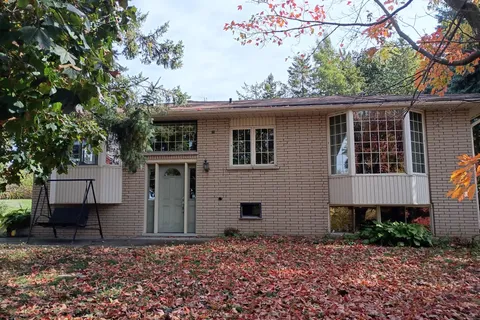 913 Ward Street, ON K0L 1H0