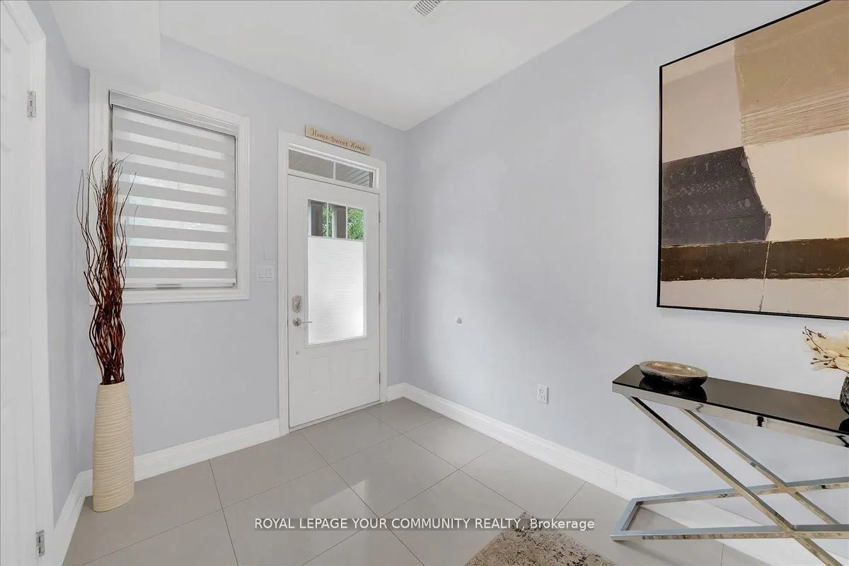 6 Chestnut Drive, ON L3M 0C4