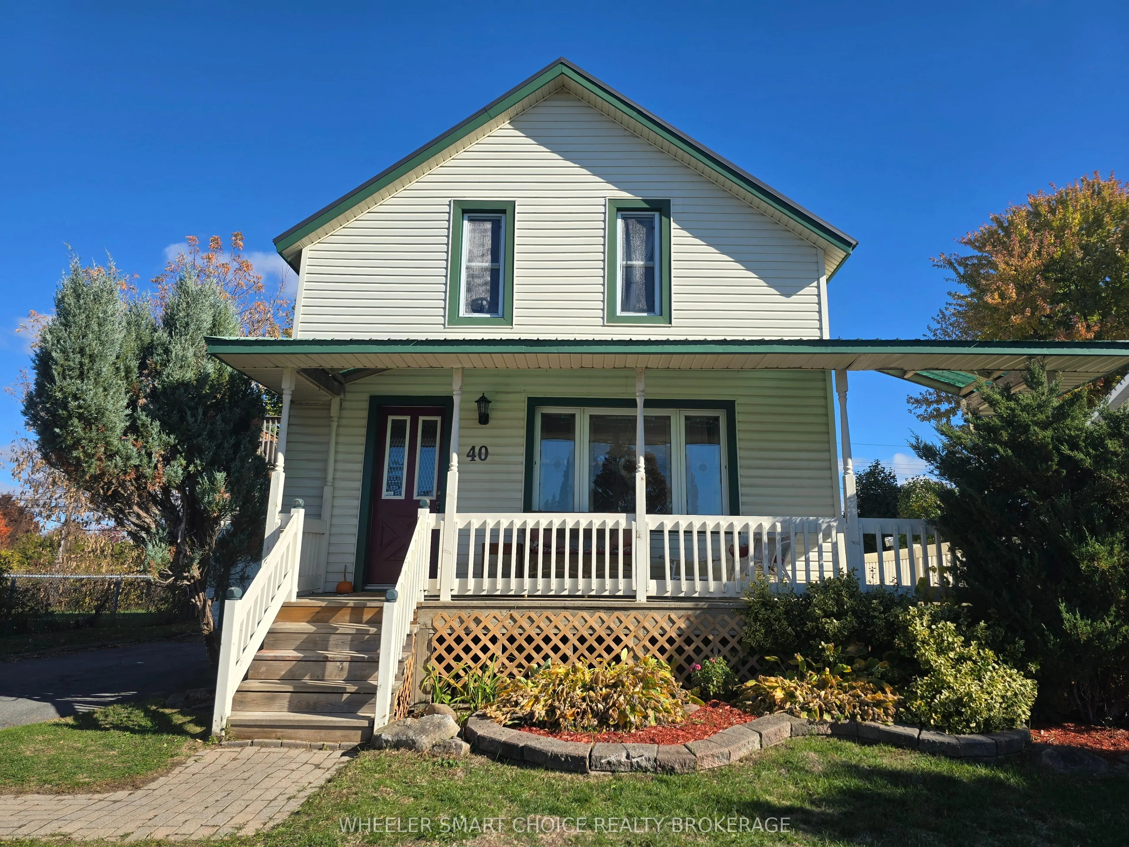 40 St Laurent Avenue, ON K0C 1P0