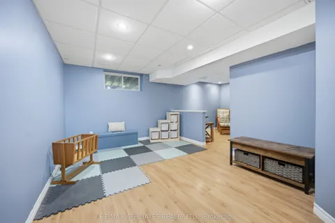 128 Dunham Street, ON K7C 4M8