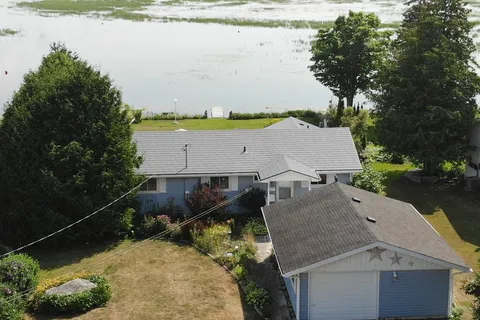 11 Lakeview Crescent, ON K0M 1A0