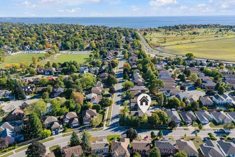 995 Auden Park Drive, ON K7M 7T0