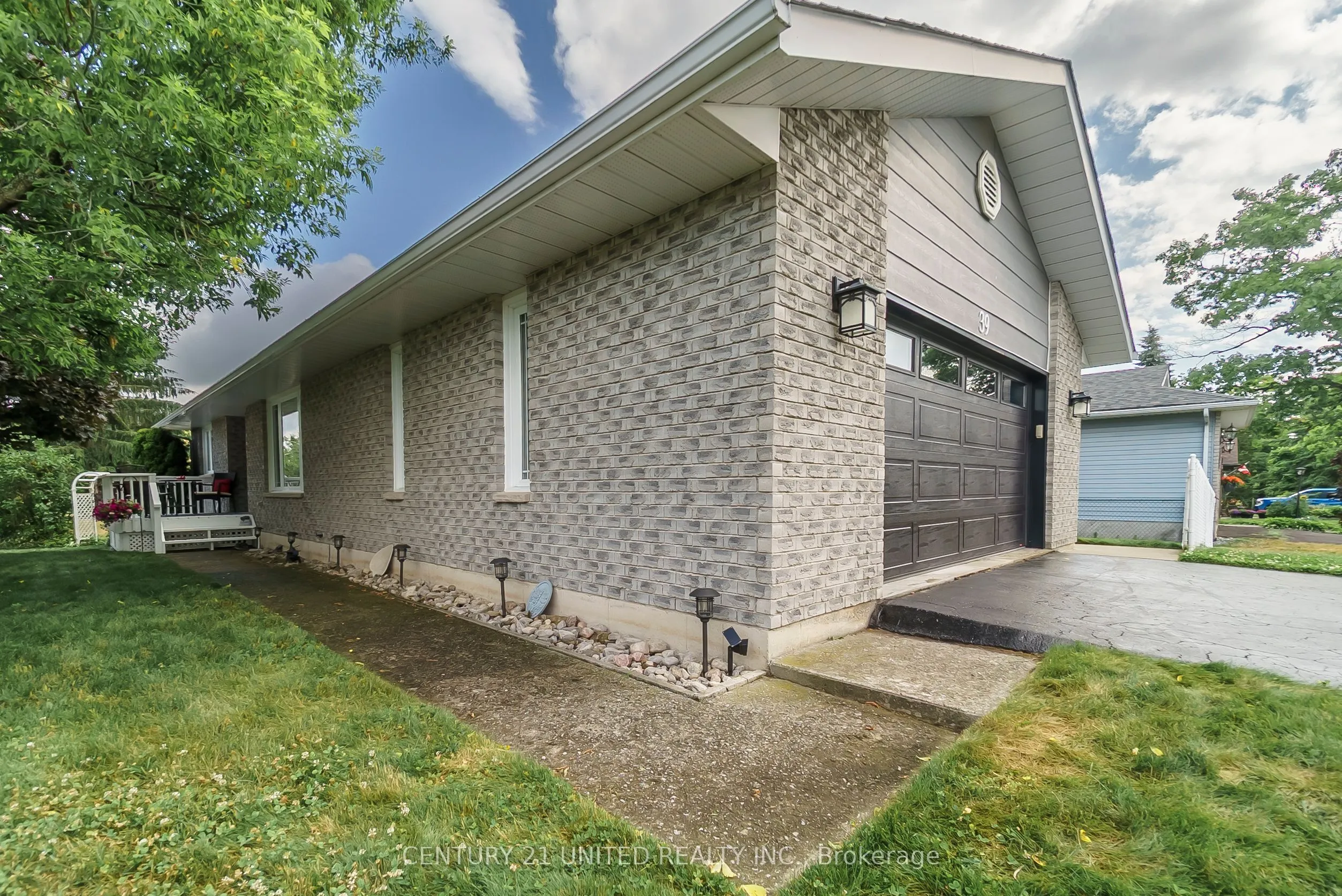 39 Cedartree Lane, ON K0M 1A0