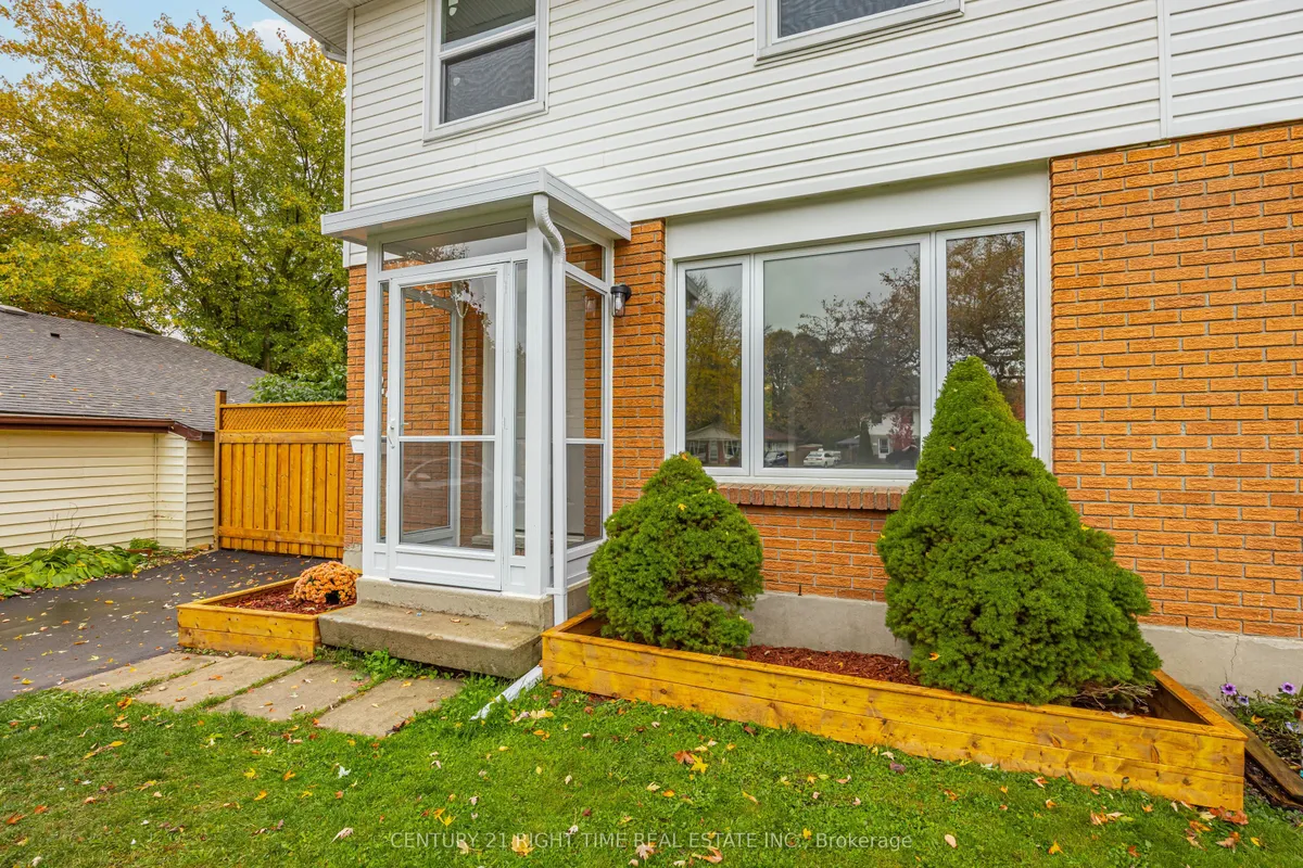 24 Culver Court, ON N5V 3E8