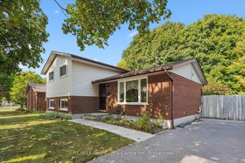 33 Hastings Boulevard, ON N1E 4G3