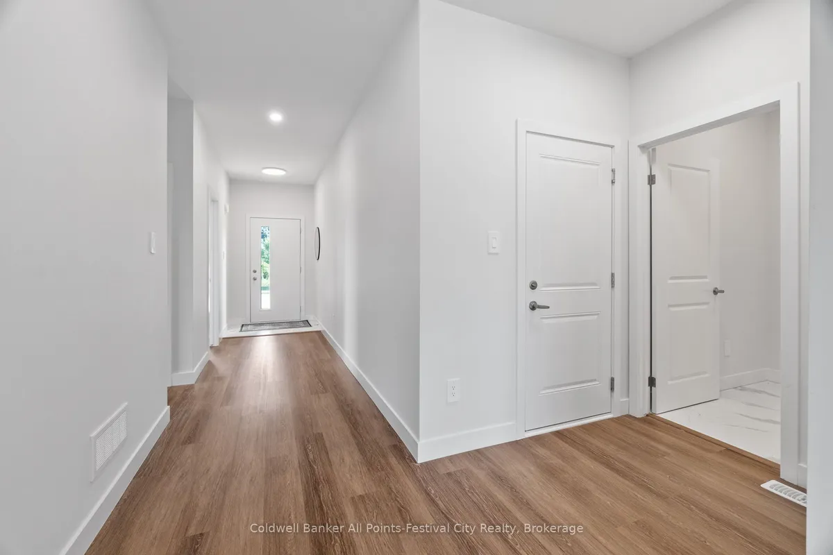 171 Elgin Avenue, ON N7A 1K7