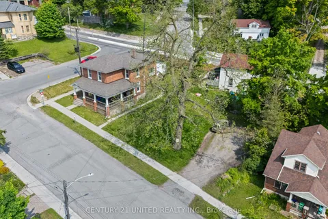 234 Antrim Street, ON K9H 3G4