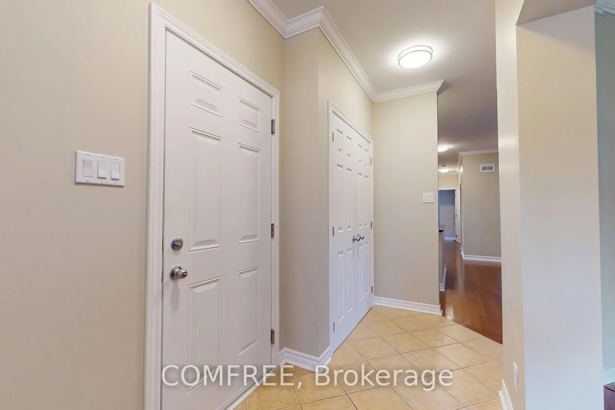 253 Goulburn Avenue, ON K1N 8E5