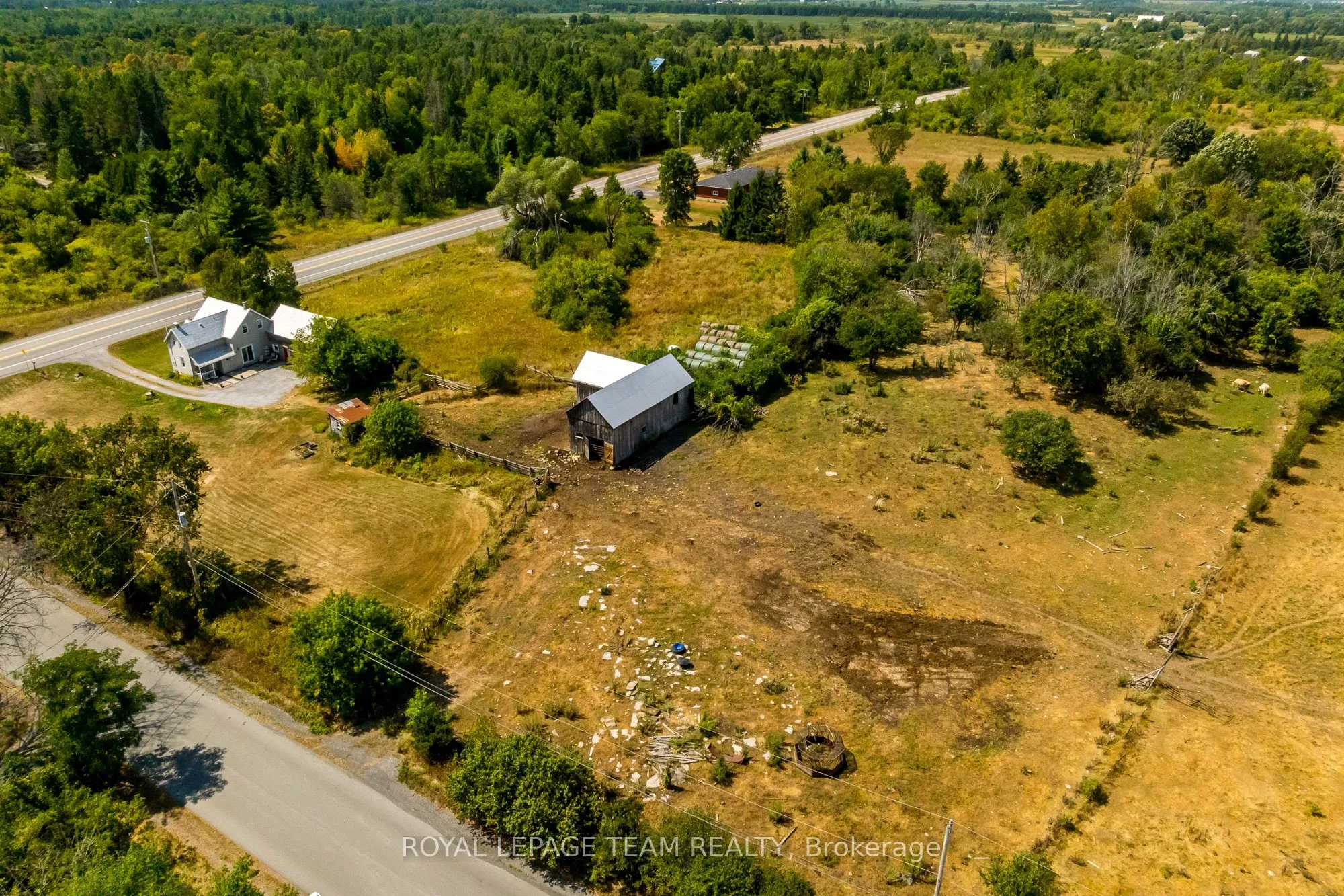 2106 Dunrobin Road, ON K0A 1T0