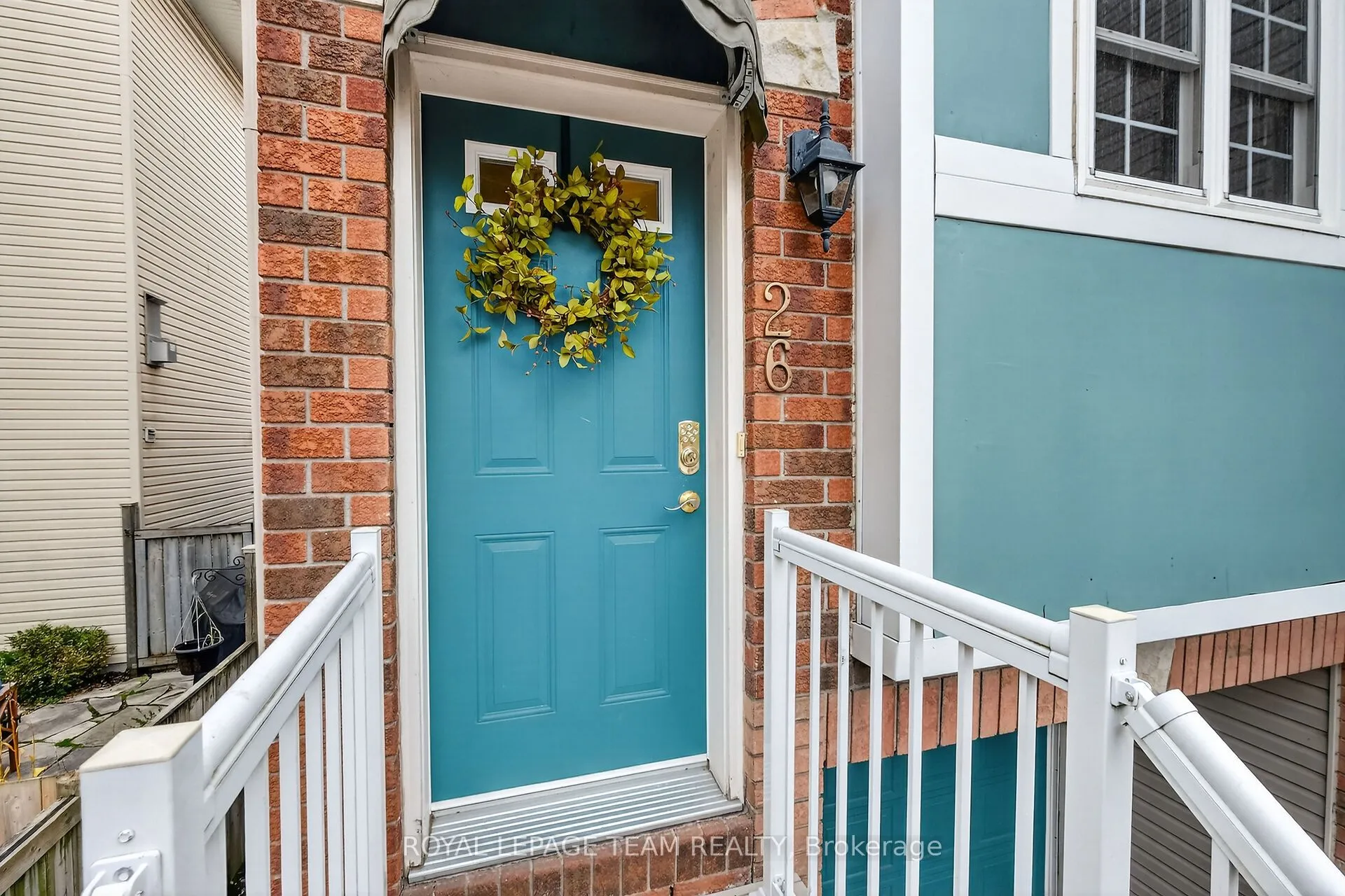 25 Bayswater Avenue, ON K1Y 2E5