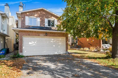 1905 DES EPINETTES Avenue, ON K1C 6P6