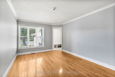 1905 DES EPINETTES Avenue, ON K1C 6P6