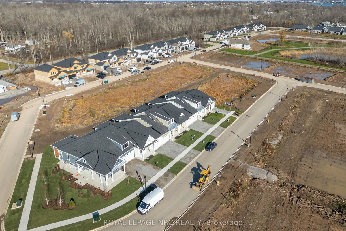 582 Seneca Drive, ON L2A 1C2