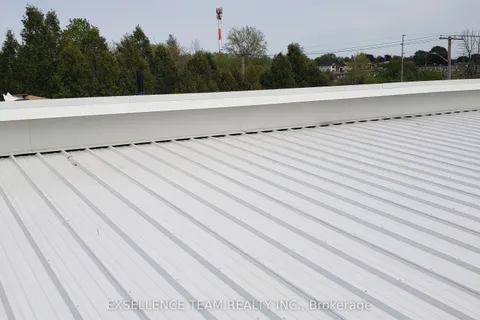 600 10th Street, ON K6H 2X7