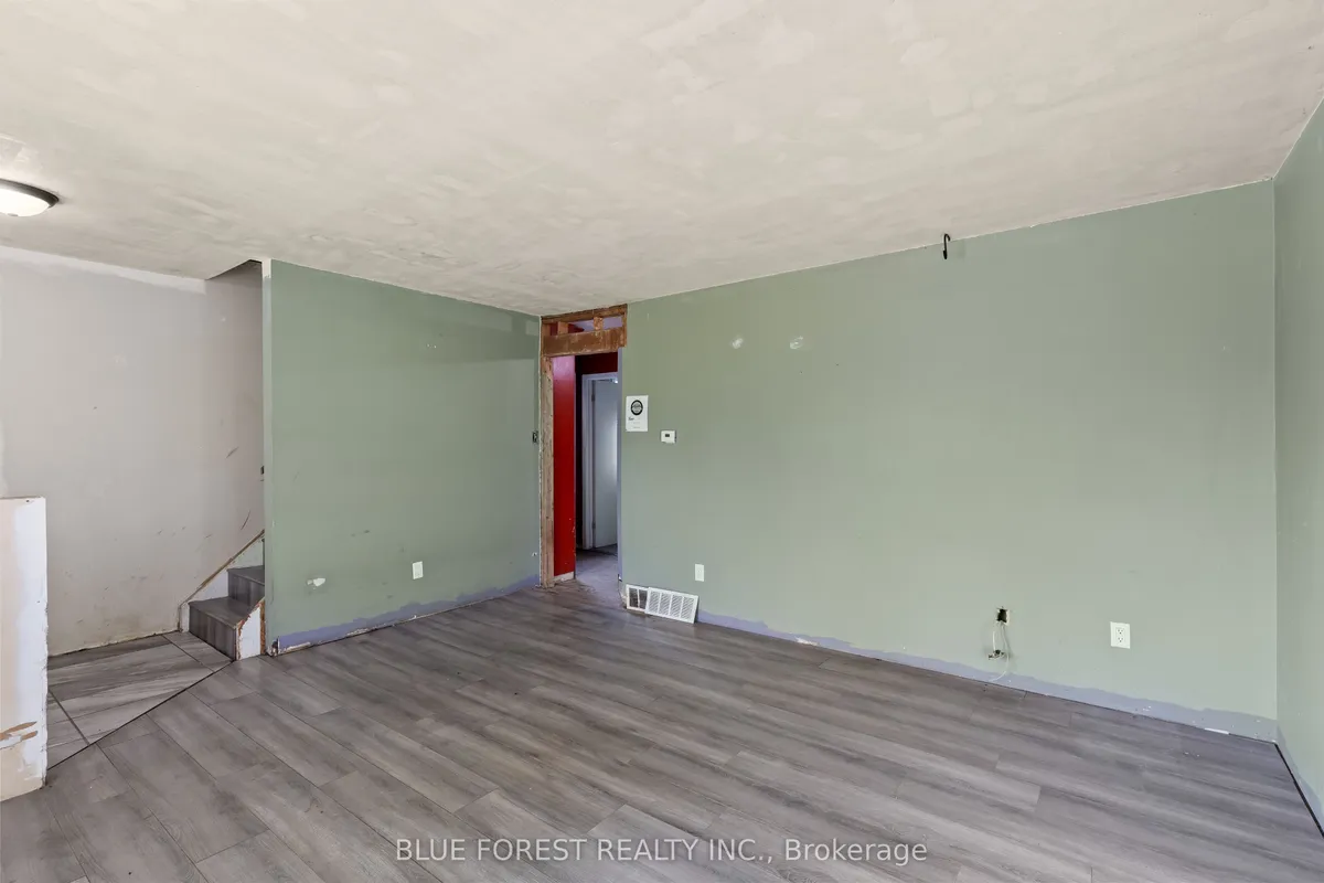 1333 Limberlost Road, ON N6G 2W4