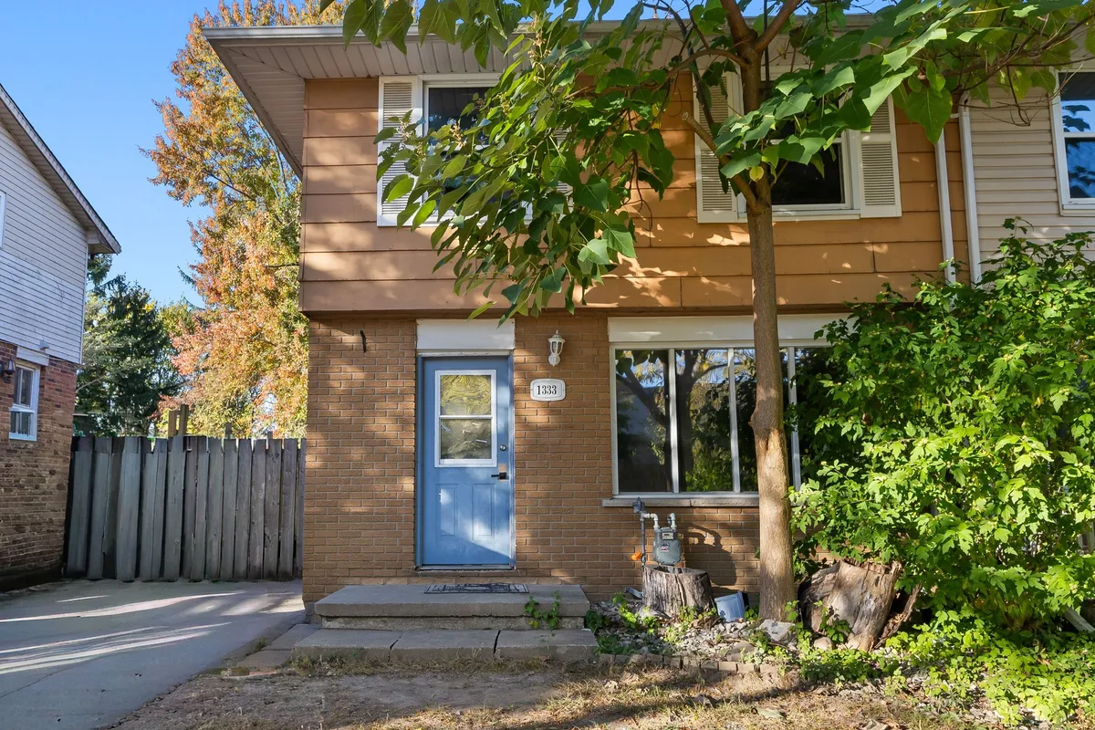 1333 Limberlost Road, ON N6G 2W4