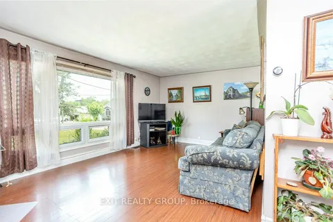 12 Nelson Street, ON K0K 1E0